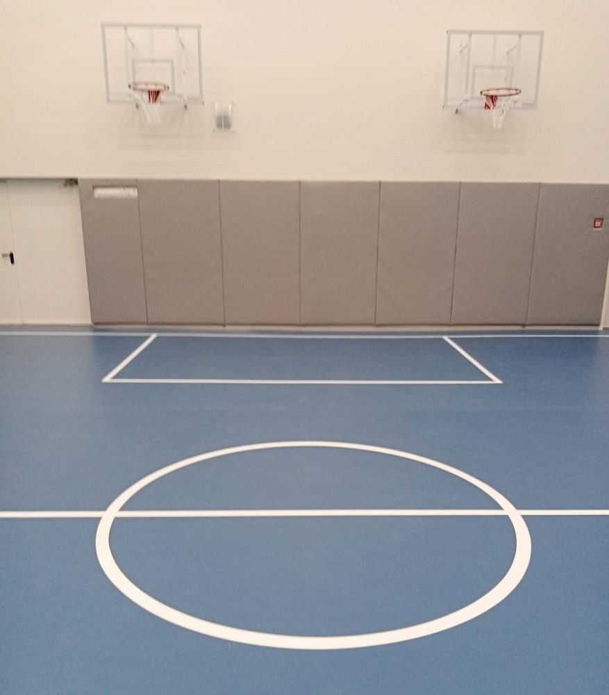 Спортивный зал учебного корпуса СОШ №648, г. Москва Спортивный зал учебного корпуса СОШ №648, г. Москва